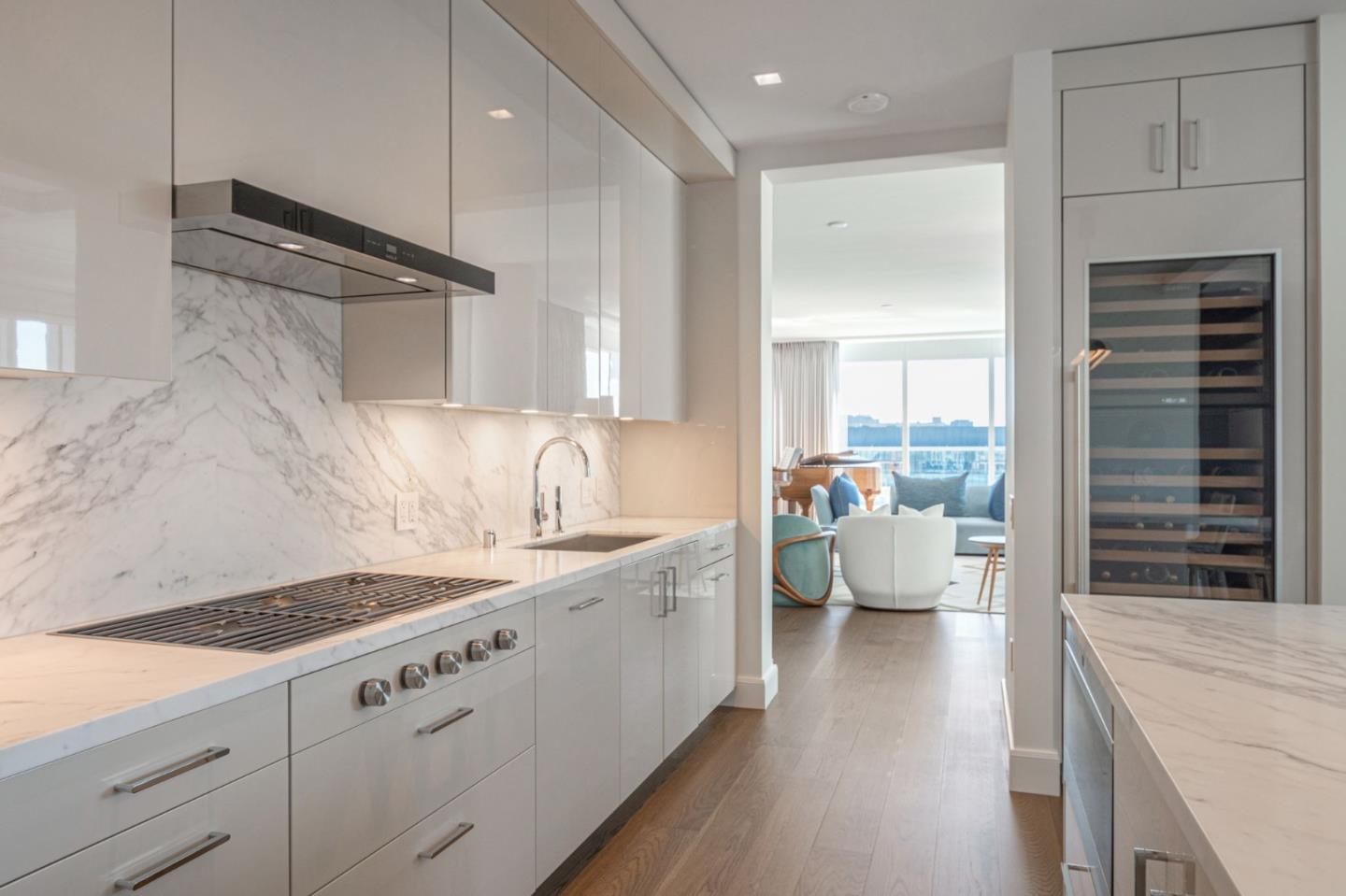 Detail Gallery Image 119 of 129 For 706 Mission St 8a,  San Francisco,  CA 94103 - 3 Beds | 3/1 Baths