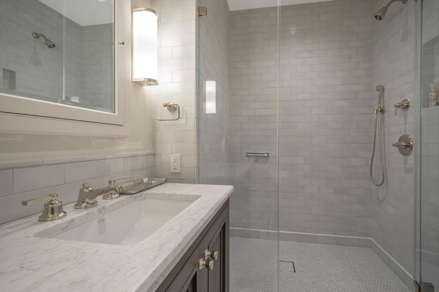 Detail Gallery Image 93 of 129 For 706 Mission St 8a,  San Francisco,  CA 94103 - 3 Beds | 3/1 Baths