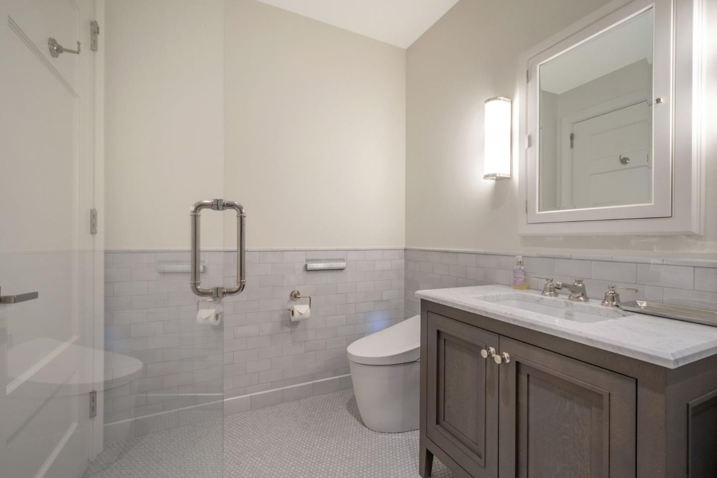 Detail Gallery Image 94 of 129 For 706 Mission St 8a,  San Francisco,  CA 94103 - 3 Beds | 3/1 Baths