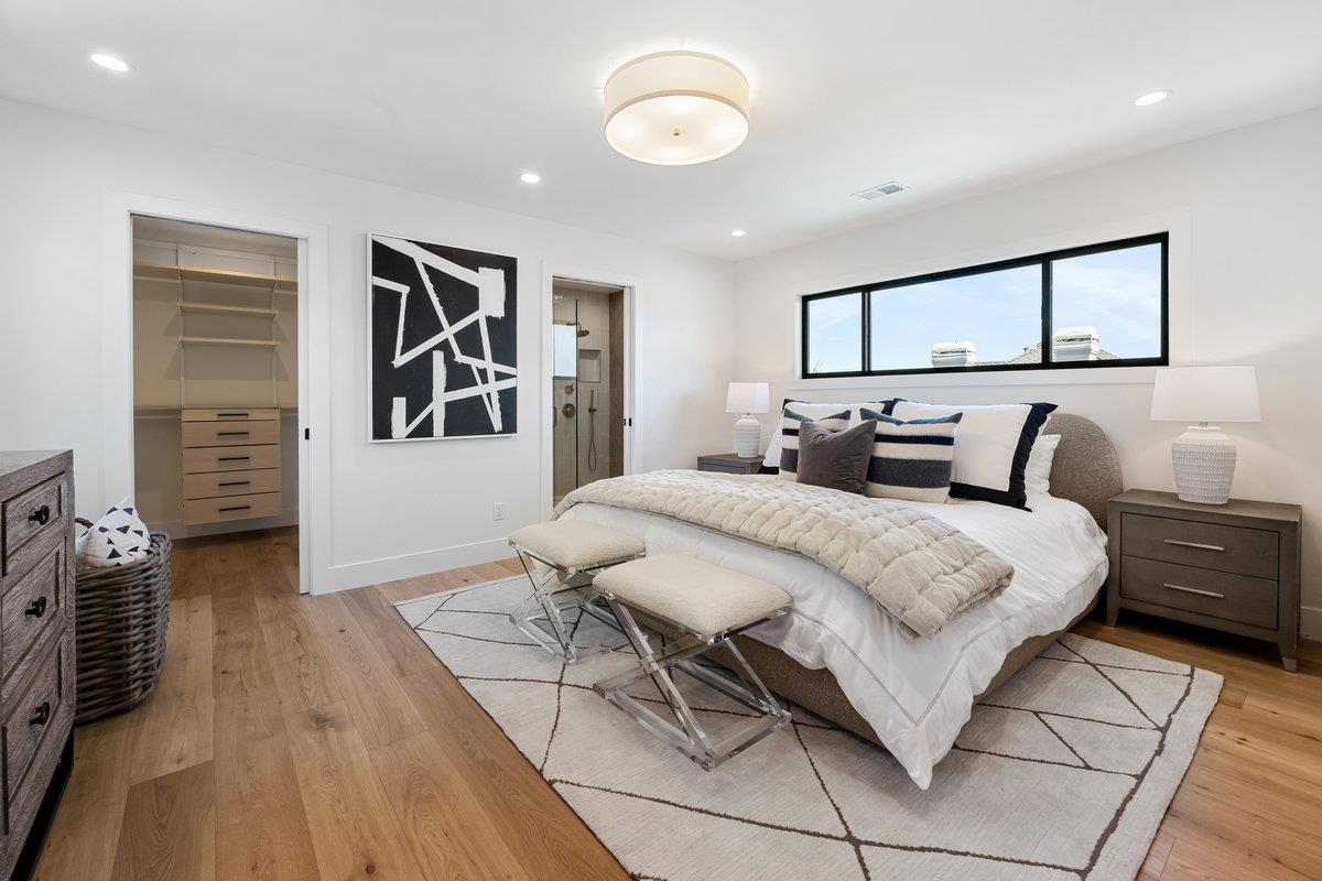 Detail Gallery Image 11 of 27 For 820 Oregon Ave, San Mateo,  CA 94402 - 4 Beds | 3/1 Baths