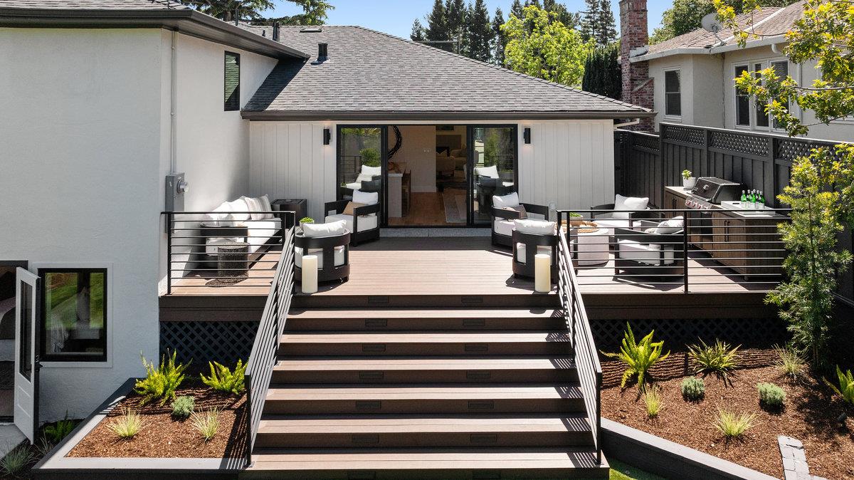 Detail Gallery Image 20 of 27 For 820 Oregon Ave, San Mateo,  CA 94402 - 4 Beds | 3/1 Baths