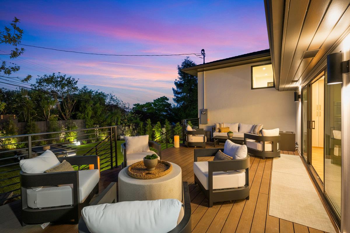 Detail Gallery Image 23 of 27 For 820 Oregon Ave, San Mateo,  CA 94402 - 4 Beds | 3/1 Baths
