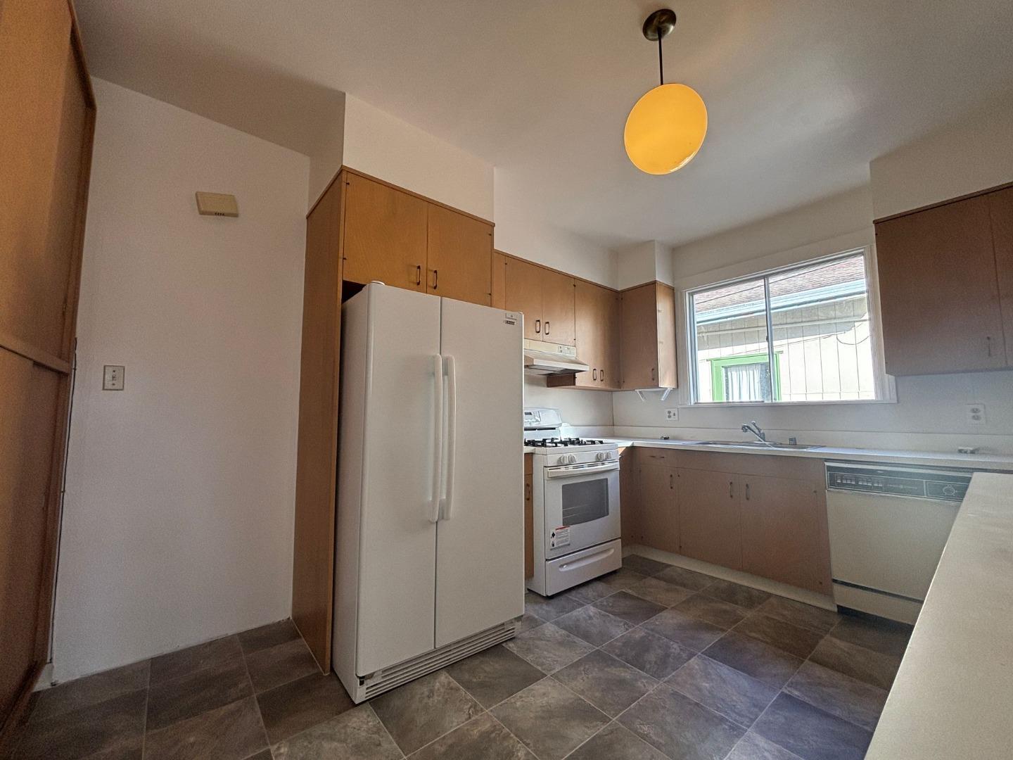 Detail Gallery Image 15 of 23 For 221 N Delaware St, San Mateo,  CA 94401 - 3 Beds | 2 Baths