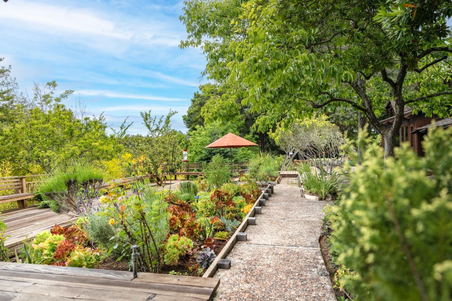 Detail Gallery Image 34 of 71 For 60 Highgate Rd, Scotts Valley,  CA 95066 - 4 Beds | 2/3 Baths
