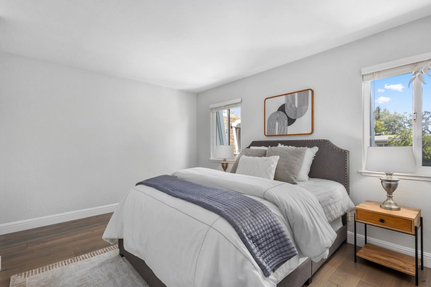 Detail Gallery Image 22 of 38 For 707 Webster St, Palo Alto,  CA 94301 - 2 Beds | 2 Baths