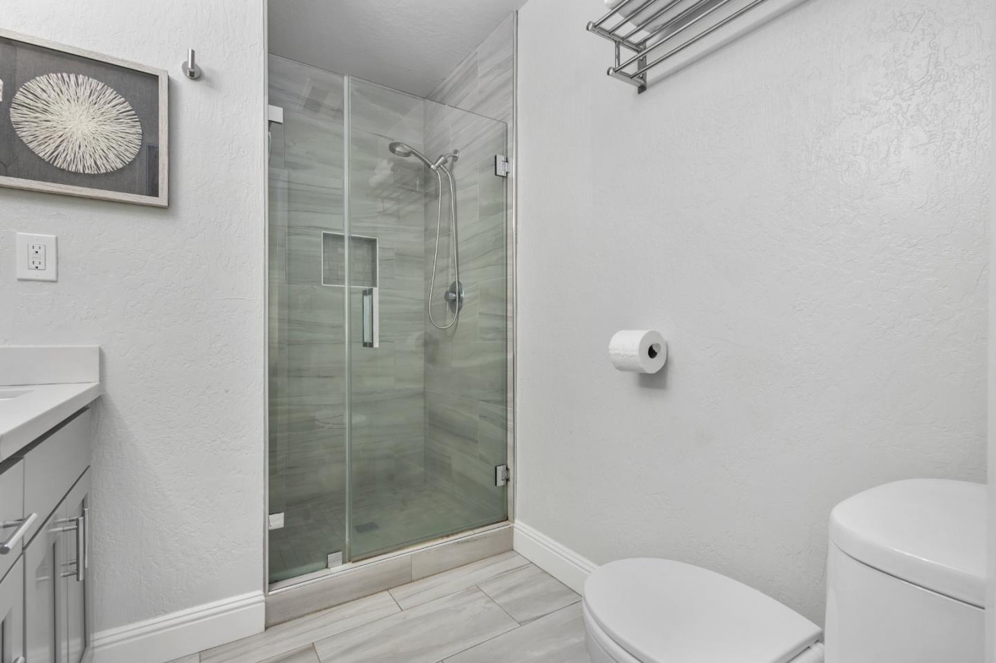 Detail Gallery Image 29 of 38 For 707 Webster St, Palo Alto,  CA 94301 - 2 Beds | 2 Baths