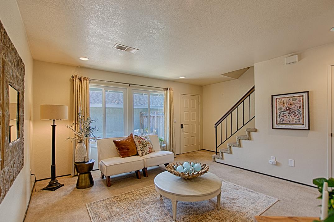 Detail Gallery Image 6 of 21 For 293 Perch Way, Aptos,  CA 95003 - 2 Beds | 1 Baths