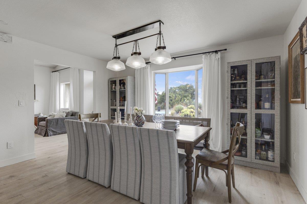 Detail Gallery Image 12 of 26 For 1071 Madrid Ct, Seaside,  CA 93955 - 4 Beds | 2 Baths