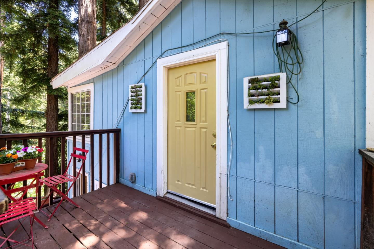 Detail Gallery Image 1 of 16 For 9456 E Zayante Rd, Felton,  CA 95018 - 2 Beds | 2 Baths