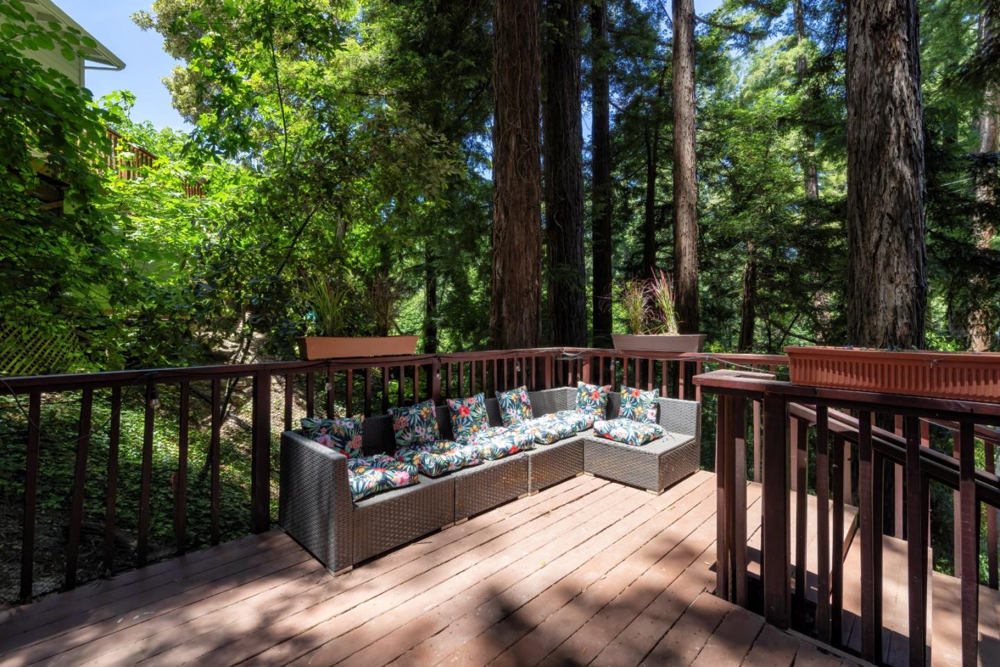 Detail Gallery Image 10 of 16 For 9456 E Zayante Rd, Felton,  CA 95018 - 2 Beds | 2 Baths