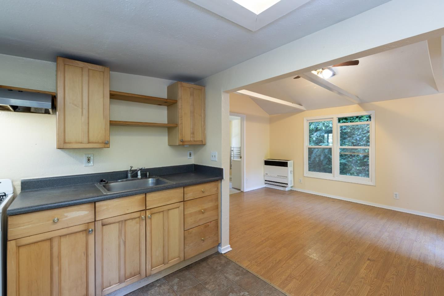 Detail Gallery Image 5 of 16 For 9456 E Zayante Rd, Felton,  CA 95018 - 2 Beds | 2 Baths