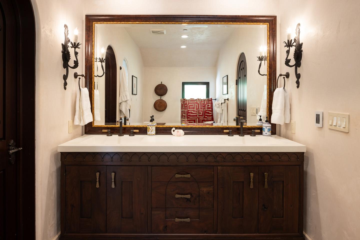Detail Gallery Image 20 of 39 For 3217 17 Mile Dr, Pebble Beach,  CA 93953 - 4 Beds | 3 Baths