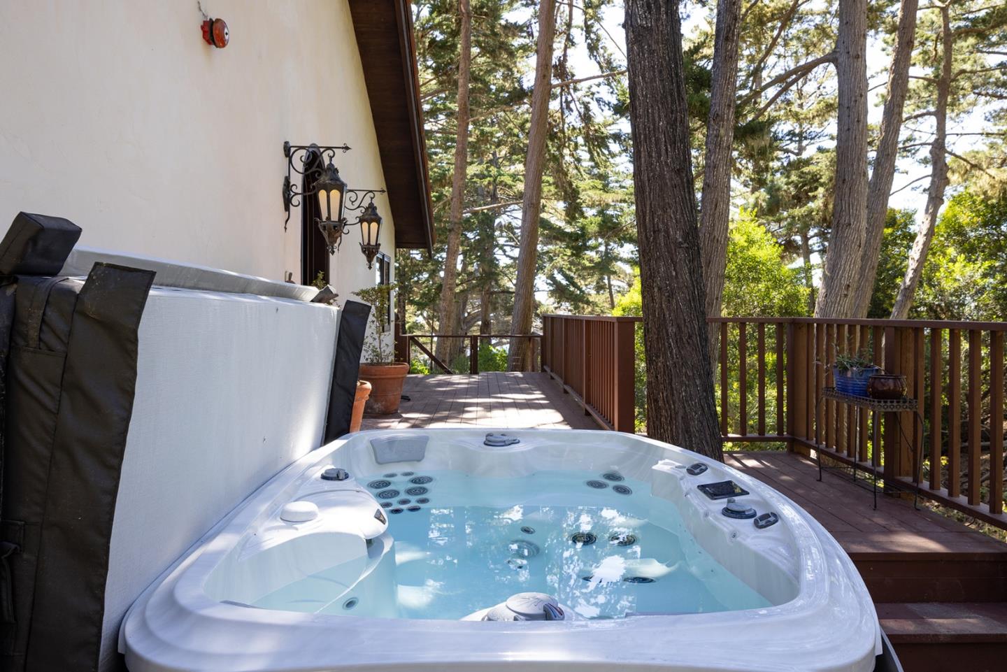 Detail Gallery Image 25 of 39 For 3217 17 Mile Dr, Pebble Beach,  CA 93953 - 4 Beds | 3 Baths