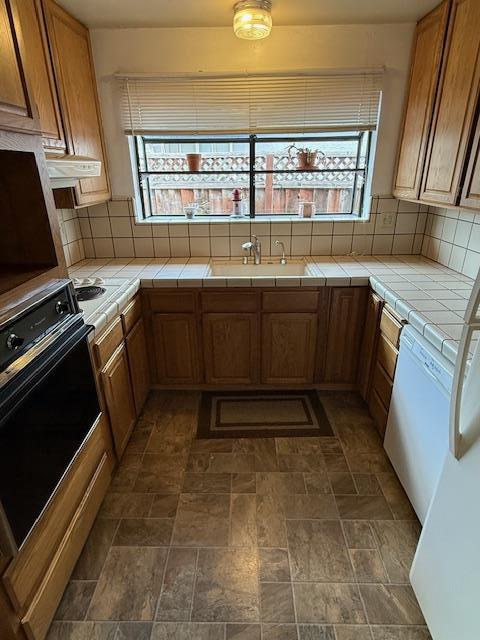 Detail Gallery Image 4 of 4 For 3015 Machado Ave, Santa Clara,  CA 95051 - 3 Beds | 2 Baths