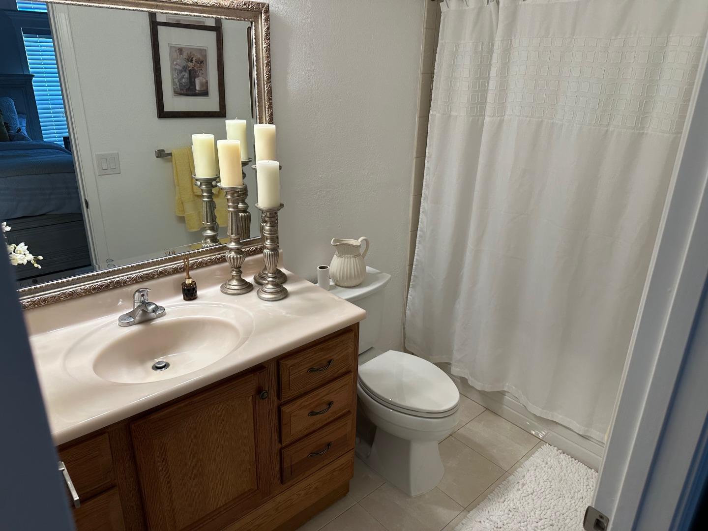 Detail Gallery Image 4 of 8 For 1020 Sunbird Dr, Watsonville,  CA 95076 - 2 Beds | 2 Baths