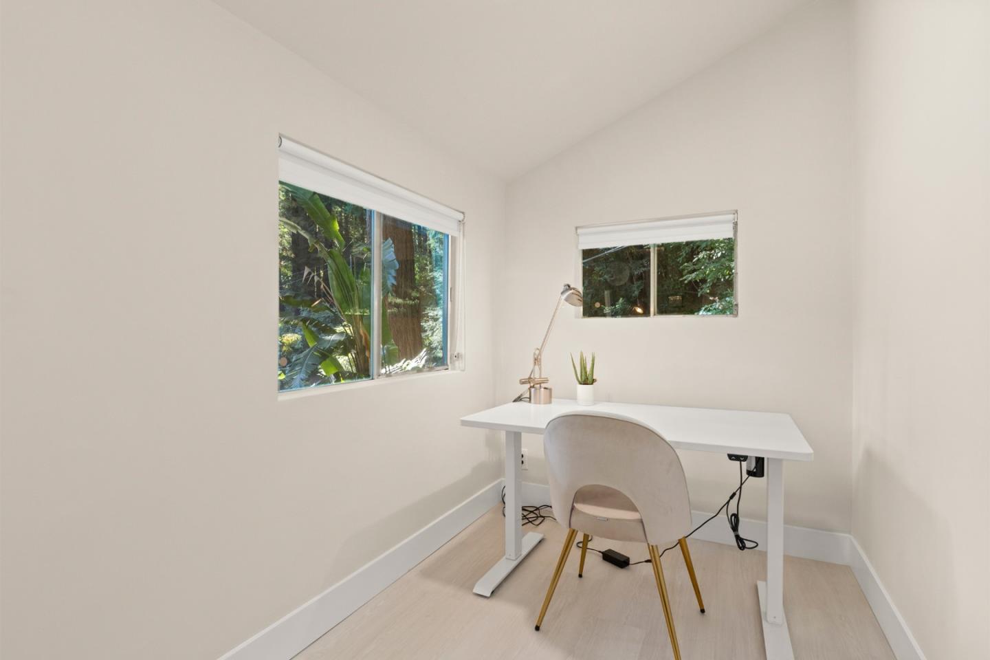Detail Gallery Image 28 of 41 For 15997 Comstock Mill Rd, Los Gatos,  CA 95033 - 3 Beds | 3 Baths
