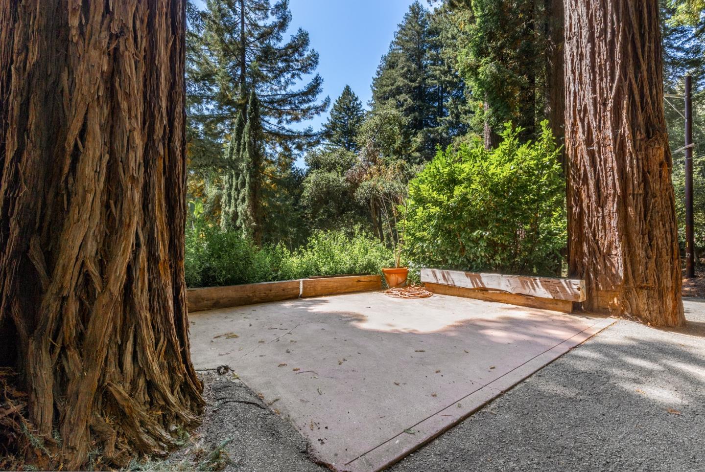 Detail Gallery Image 34 of 41 For 15997 Comstock Mill Rd, Los Gatos,  CA 95033 - 3 Beds | 3 Baths