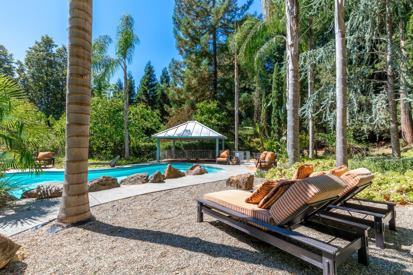 Detail Gallery Image 37 of 41 For 15997 Comstock Mill Rd, Los Gatos,  CA 95033 - 3 Beds | 3 Baths