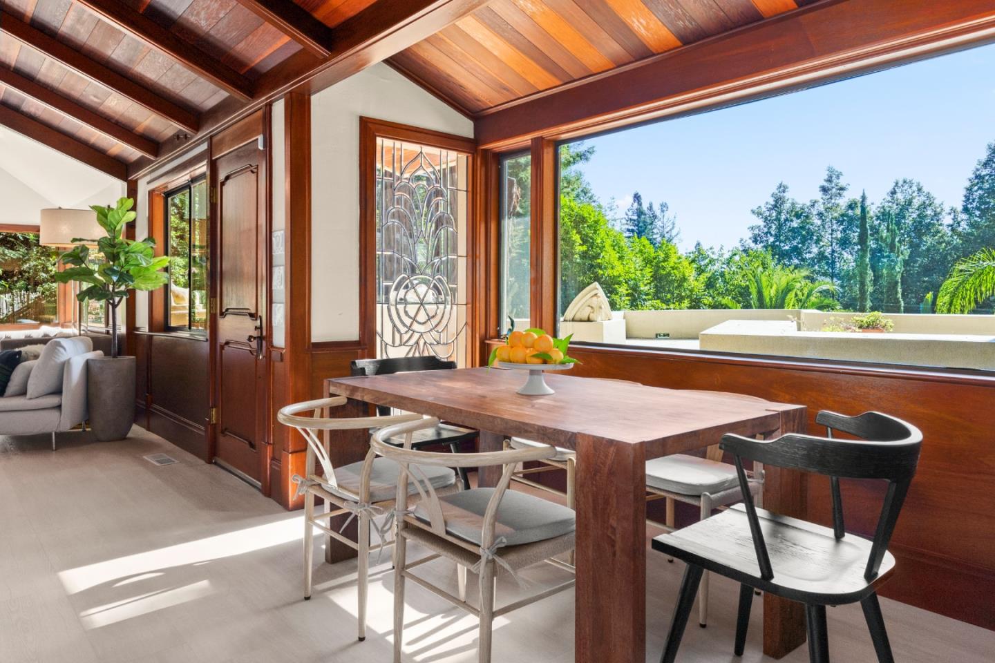 Detail Gallery Image 8 of 41 For 15997 Comstock Mill Rd, Los Gatos,  CA 95033 - 3 Beds | 3 Baths