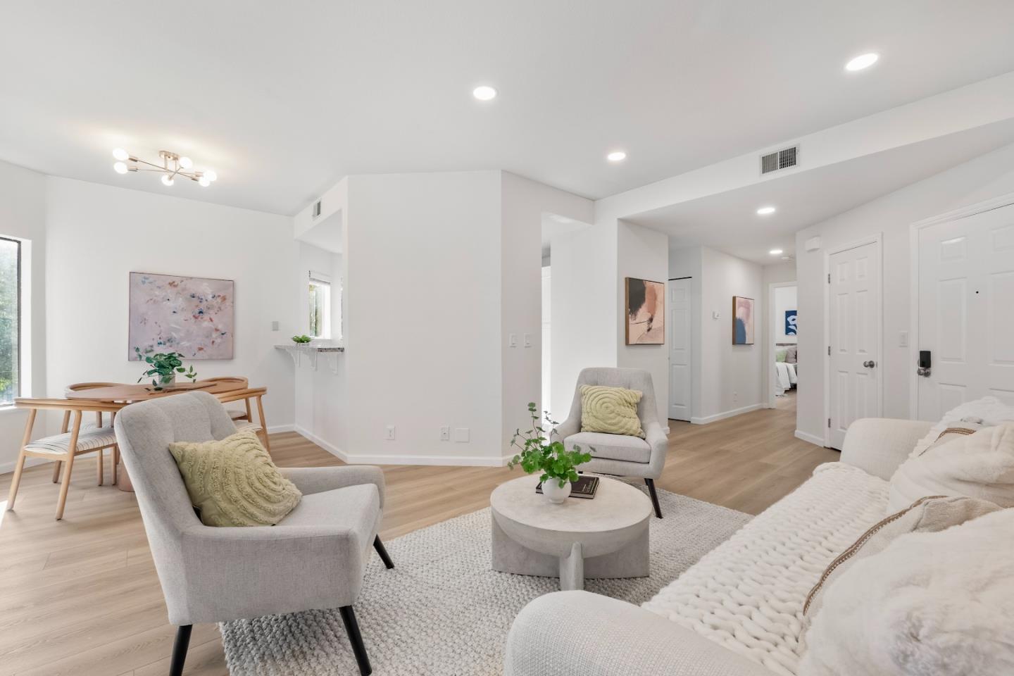 Detail Gallery Image 3 of 32 For 1909 Magdalena Cir #74,  Santa Clara,  CA 95051 - 2 Beds | 2 Baths