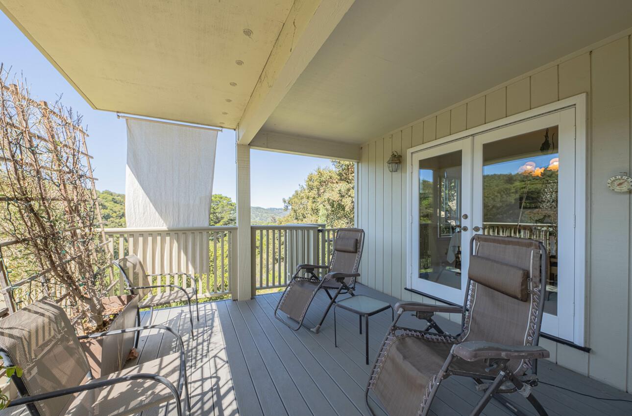 Detail Gallery Image 11 of 27 For 397 B Corral De Tierra Rd, Salinas,  CA 93908 - 3 Beds | 3 Baths