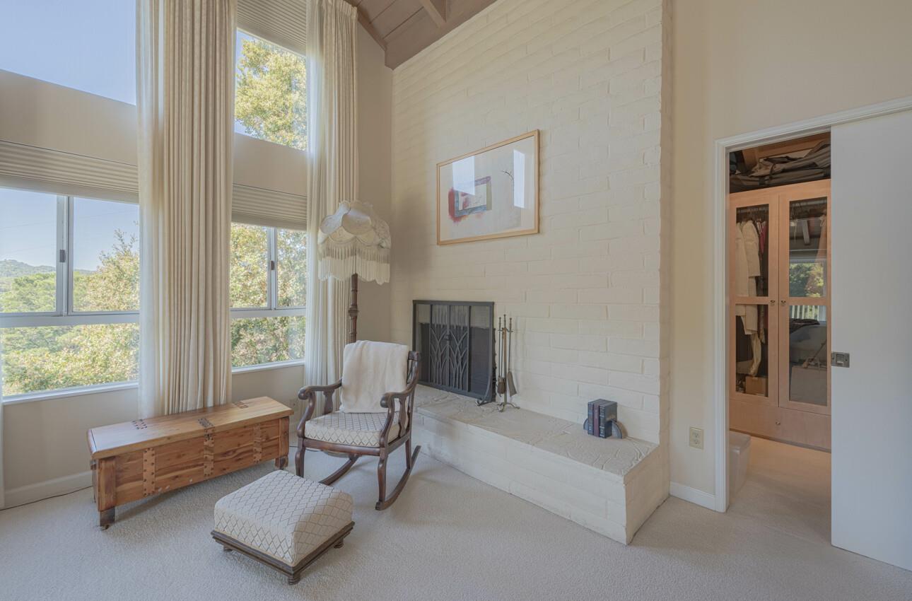 Detail Gallery Image 18 of 27 For 397 B Corral De Tierra Rd, Salinas,  CA 93908 - 3 Beds | 3 Baths