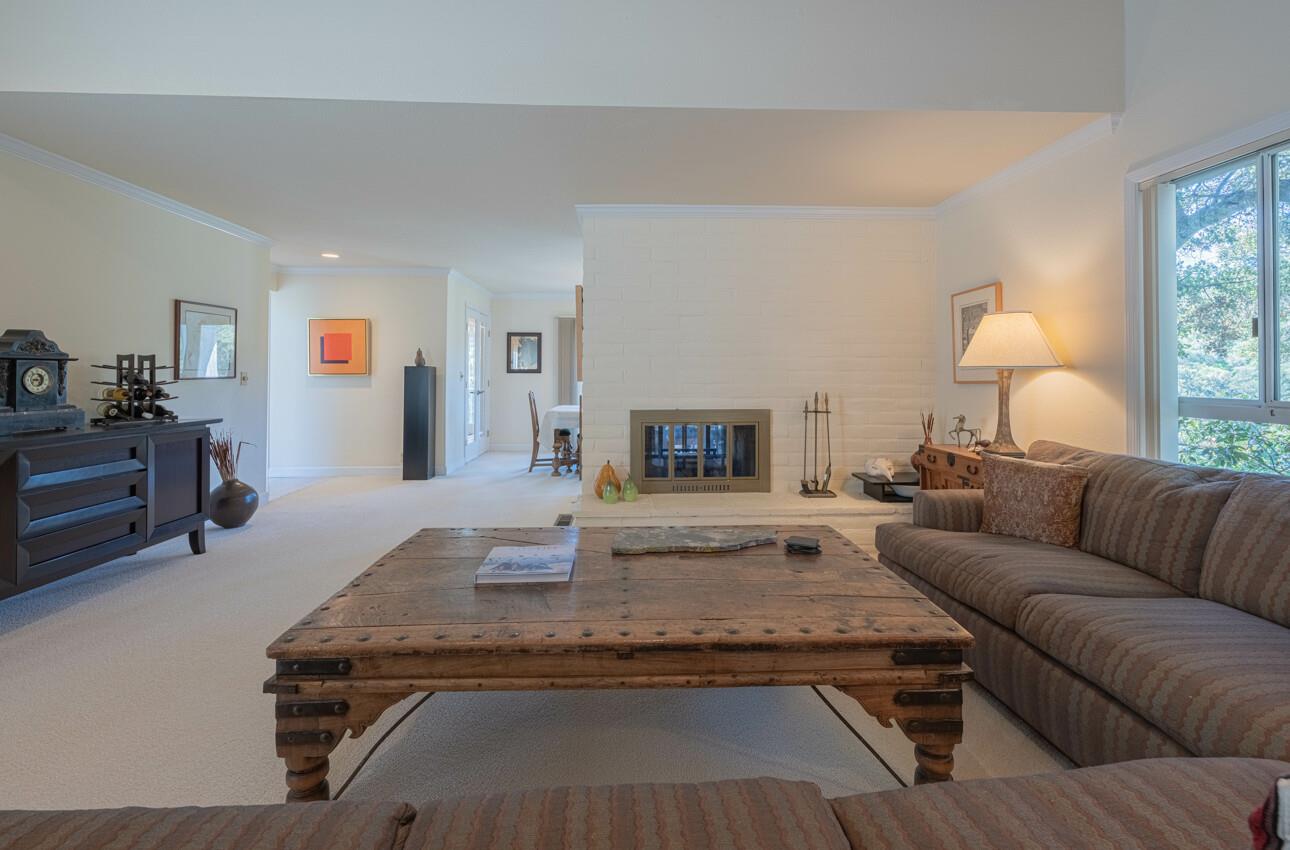 Detail Gallery Image 7 of 27 For 397 B Corral De Tierra Rd, Salinas,  CA 93908 - 3 Beds | 3 Baths