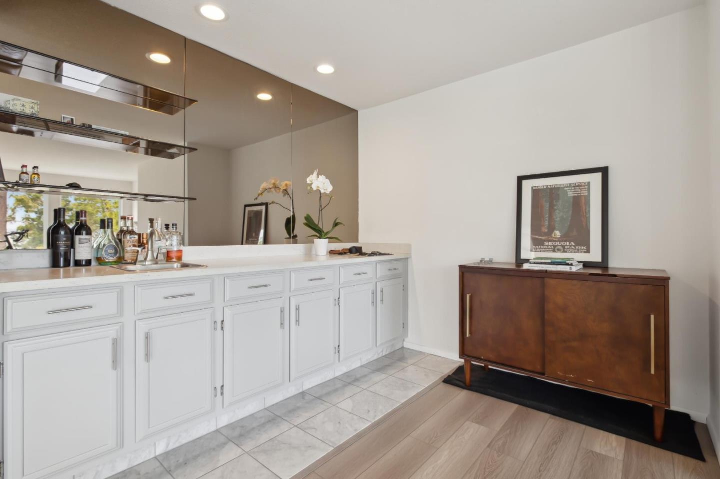 Detail Gallery Image 11 of 41 For 46 Shepherds Knls, Pebble Beach,  CA 93953 - 2 Beds | 2 Baths