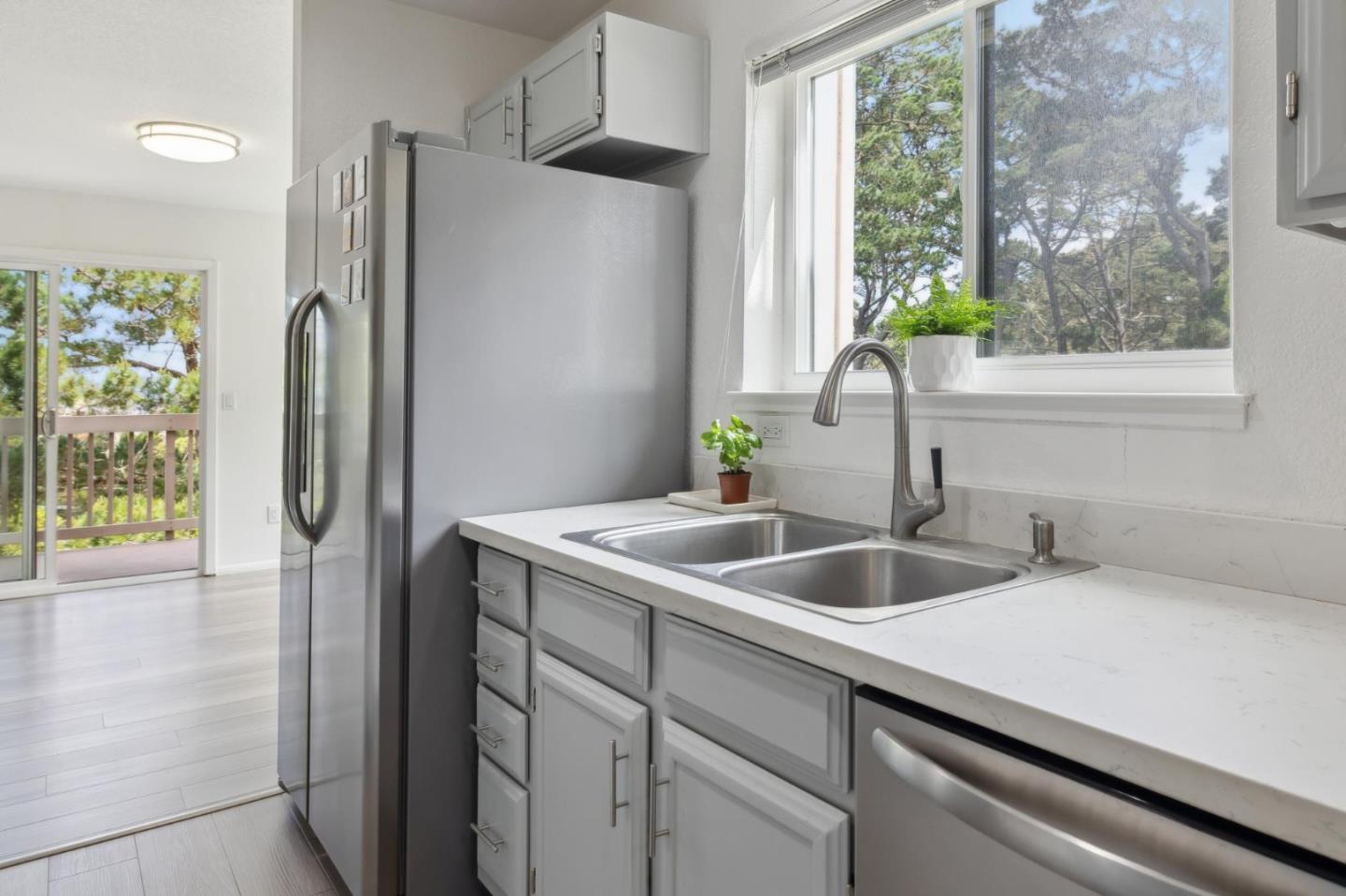 Detail Gallery Image 18 of 41 For 46 Shepherds Knls, Pebble Beach,  CA 93953 - 2 Beds | 2 Baths