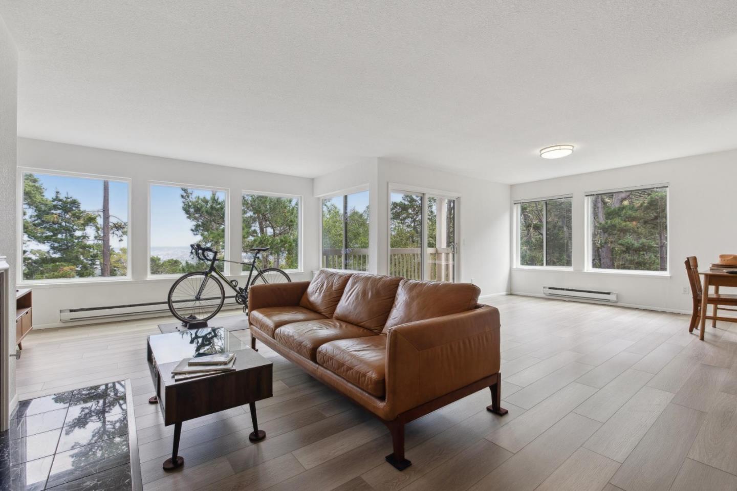 Detail Gallery Image 4 of 41 For 46 Shepherds Knls, Pebble Beach,  CA 93953 - 2 Beds | 2 Baths