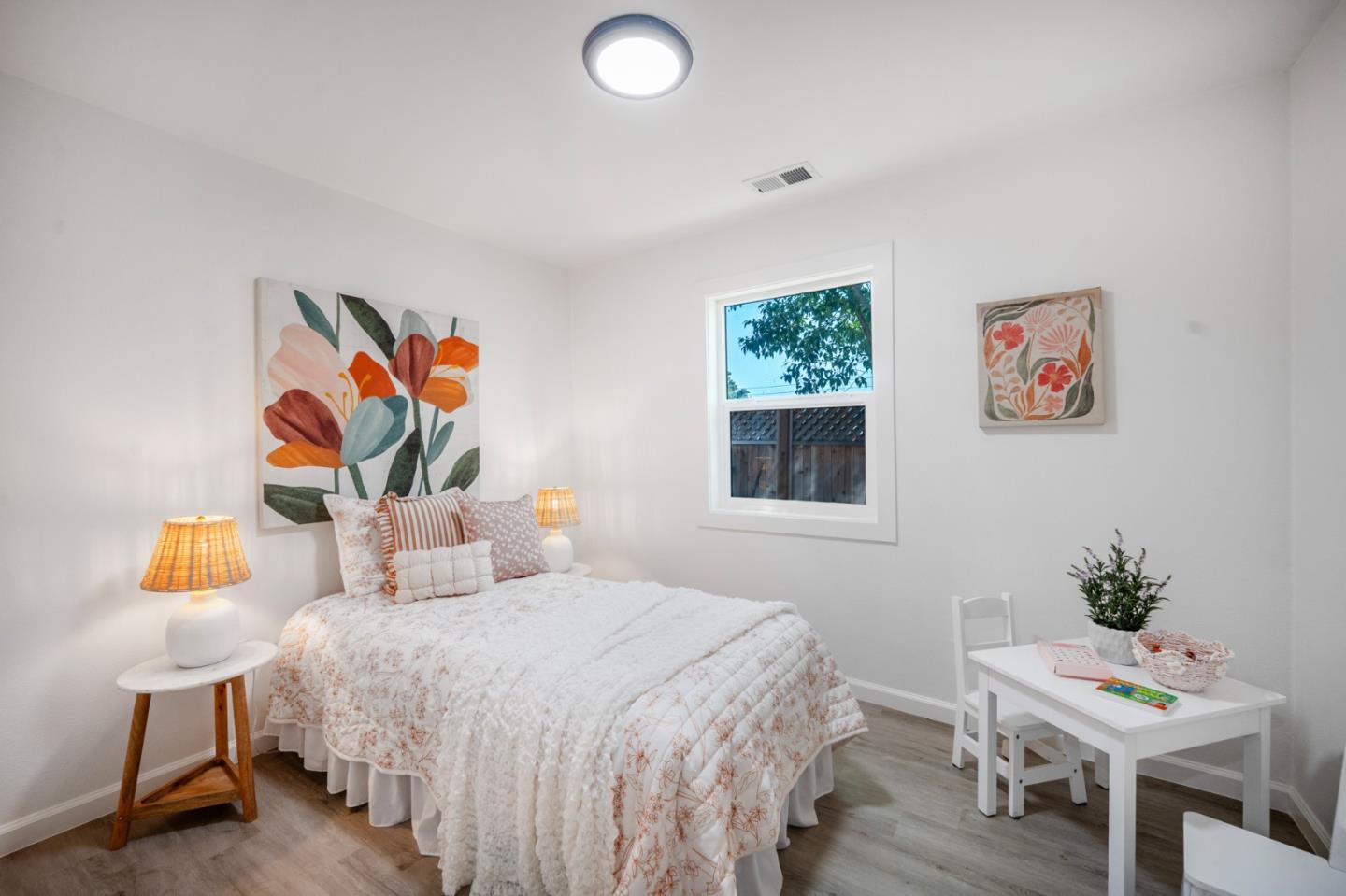 Detail Gallery Image 12 of 26 For 110 W Main Ave, Morgan Hill,  CA 95037 - 3 Beds | 2 Baths