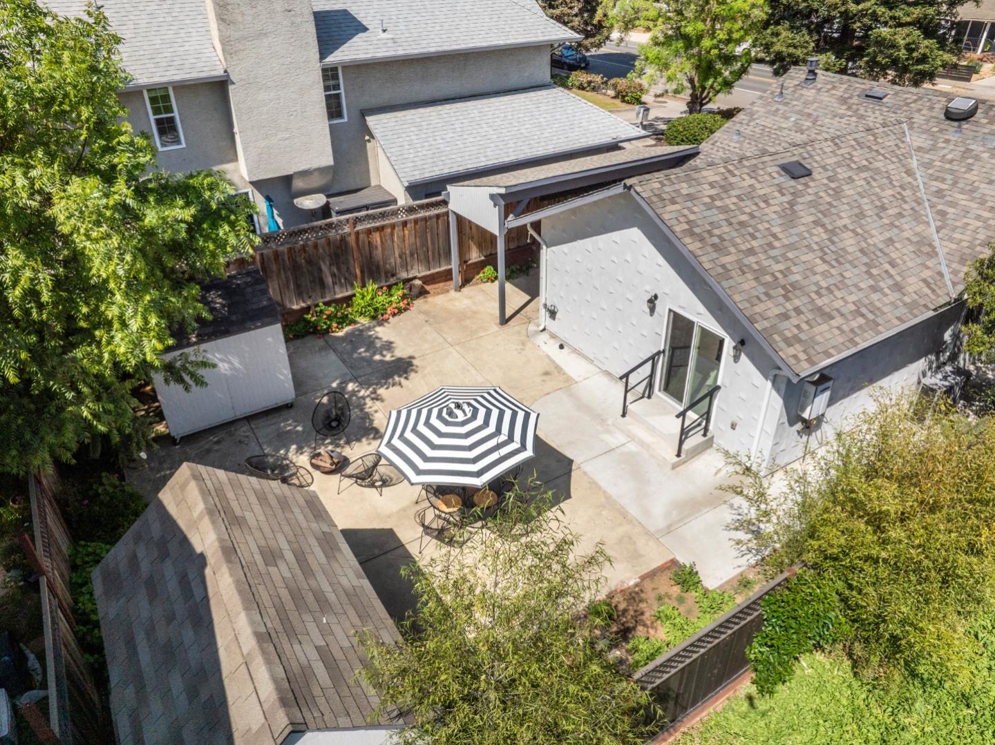 Detail Gallery Image 2 of 26 For 110 W Main Ave, Morgan Hill,  CA 95037 - 3 Beds | 2 Baths