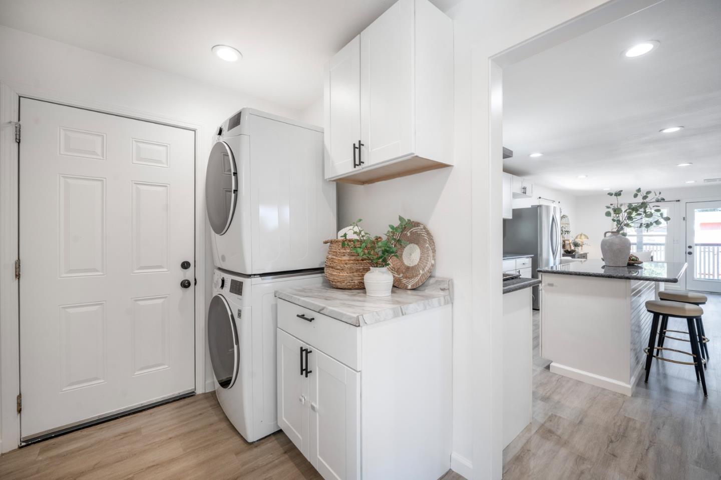 Detail Gallery Image 20 of 26 For 110 W Main Ave, Morgan Hill,  CA 95037 - 3 Beds | 2 Baths