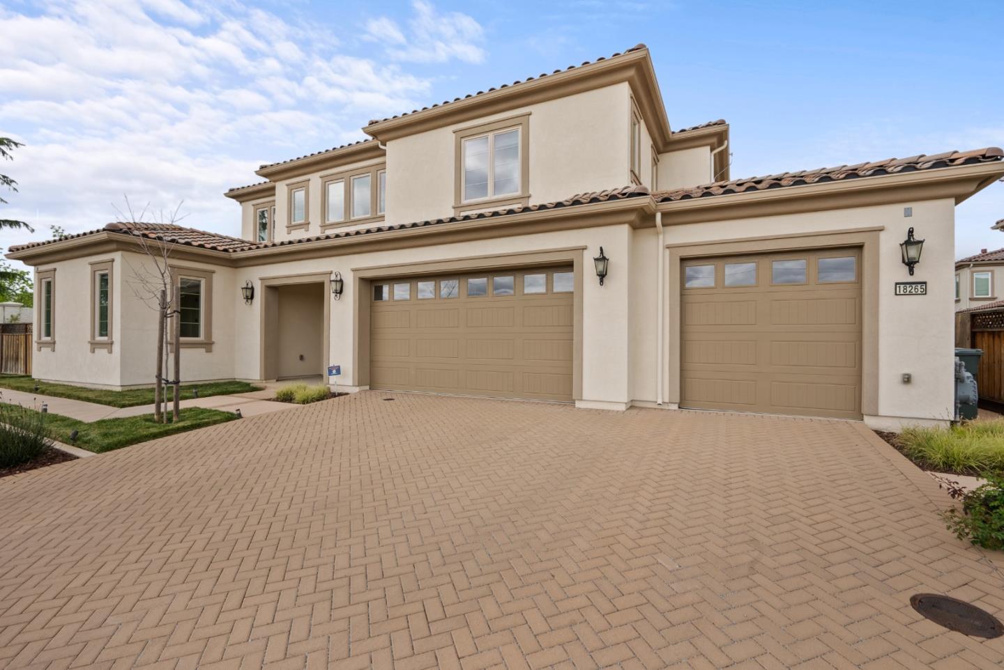 Detail Gallery Image 10 of 76 For 18265 via Potano, Morgan Hill,  CA 95037 - 5 Beds | 4/1 Baths