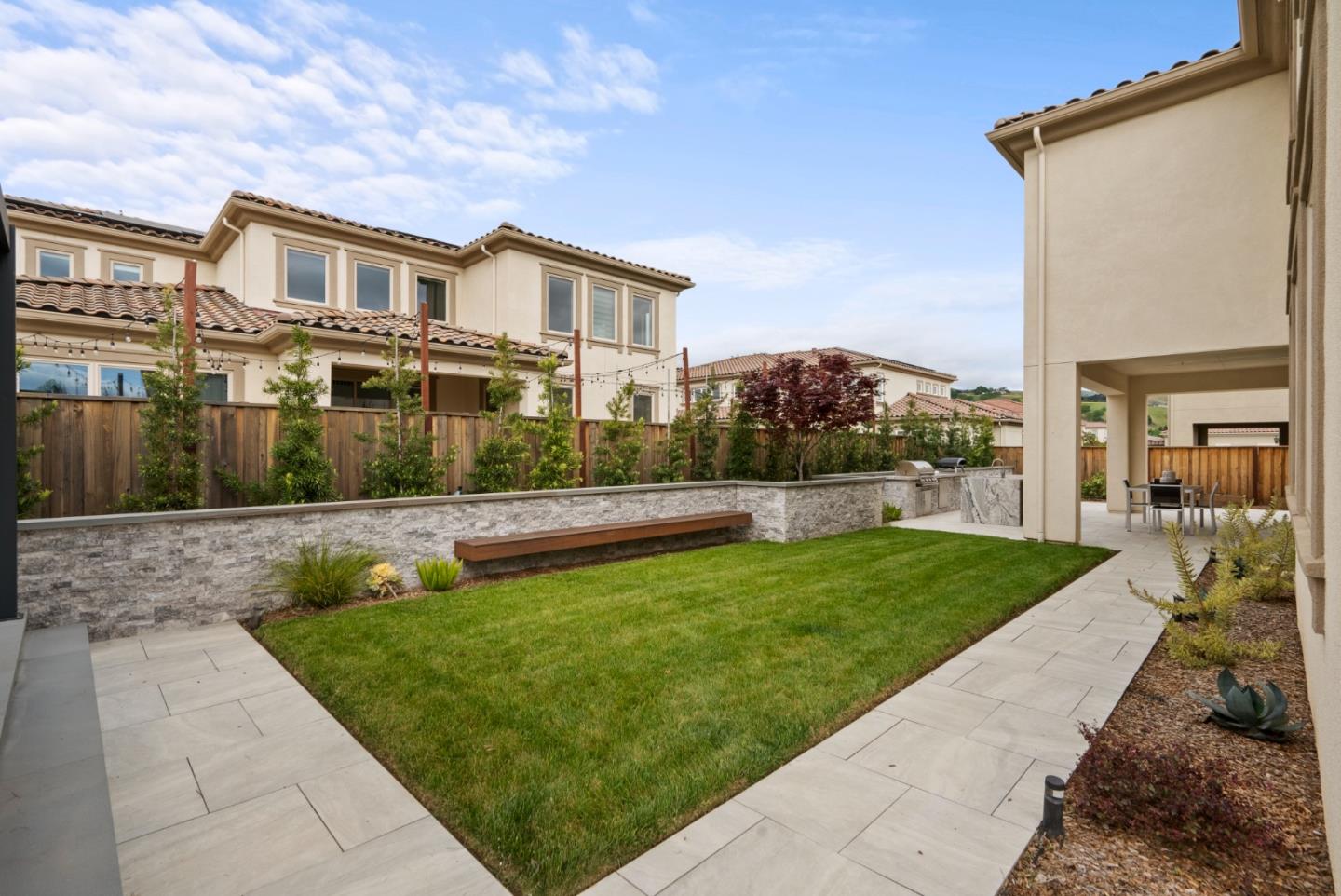 Detail Gallery Image 19 of 76 For 18265 via Potano, Morgan Hill,  CA 95037 - 5 Beds | 4/1 Baths