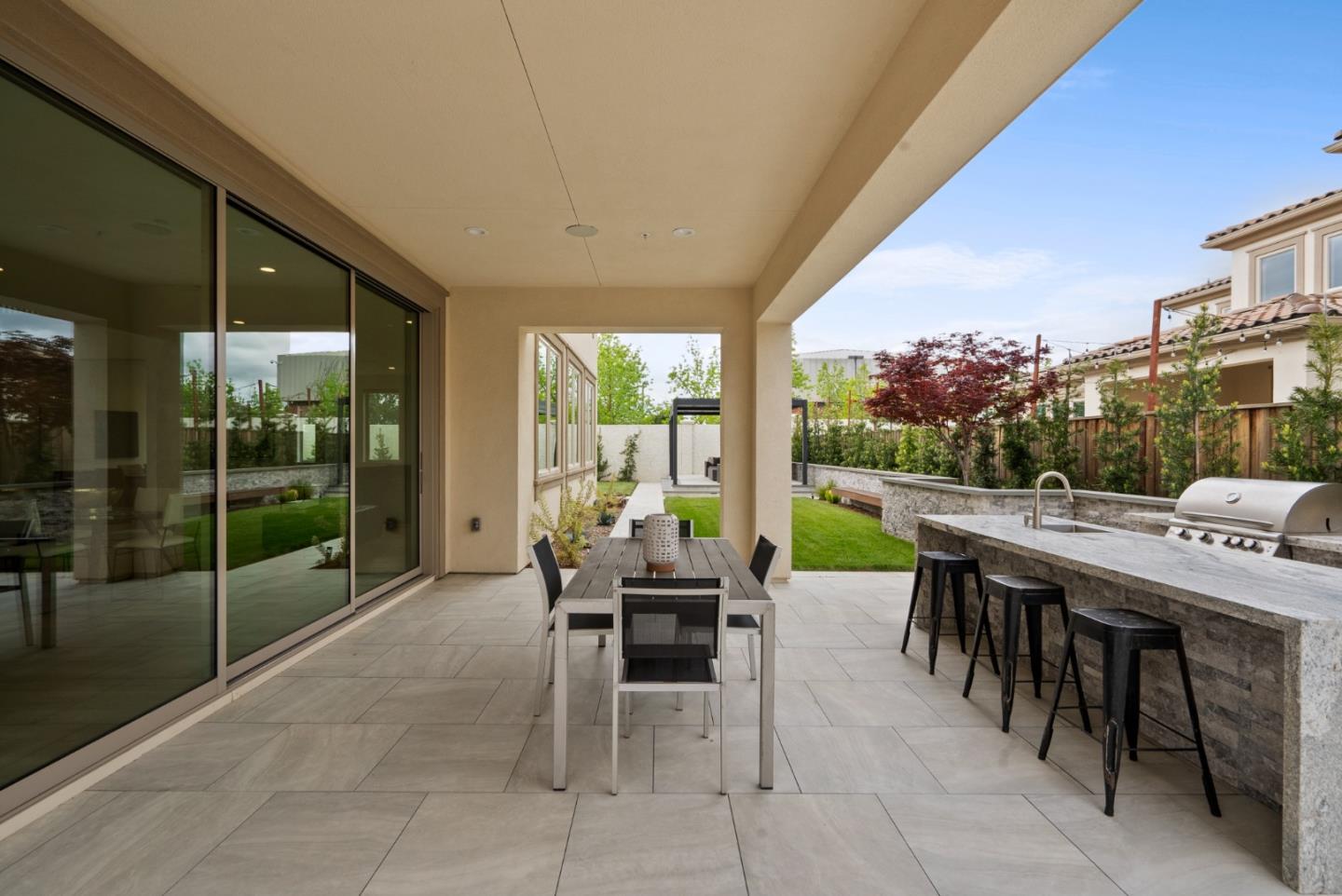 Detail Gallery Image 21 of 76 For 18265 via Potano, Morgan Hill,  CA 95037 - 5 Beds | 4/1 Baths