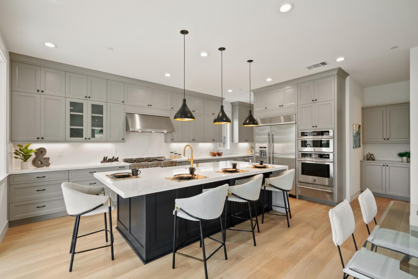 Detail Gallery Image 45 of 76 For 18265 via Potano, Morgan Hill,  CA 95037 - 5 Beds | 4/1 Baths