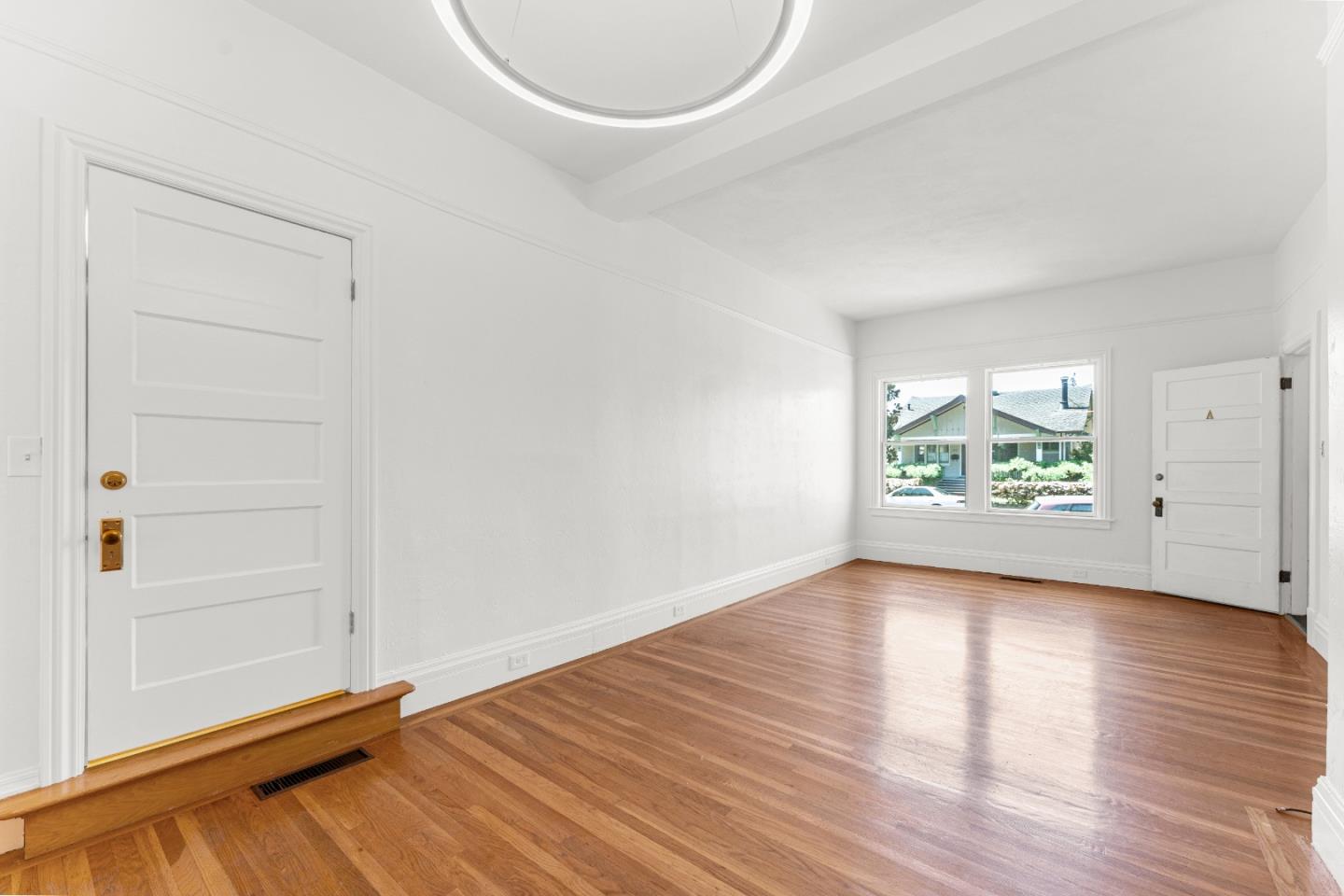 Detail Gallery Image 13 of 31 For 126 N Ellsworth Ave, San Mateo,  CA 94401 - – Beds | – Baths