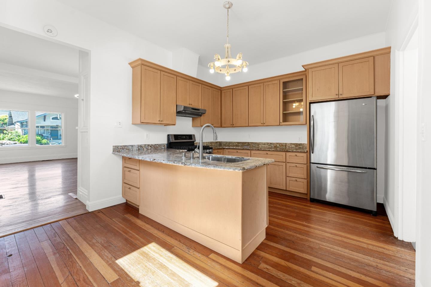 Detail Gallery Image 18 of 31 For 126 N Ellsworth Ave, San Mateo,  CA 94401 - – Beds | – Baths