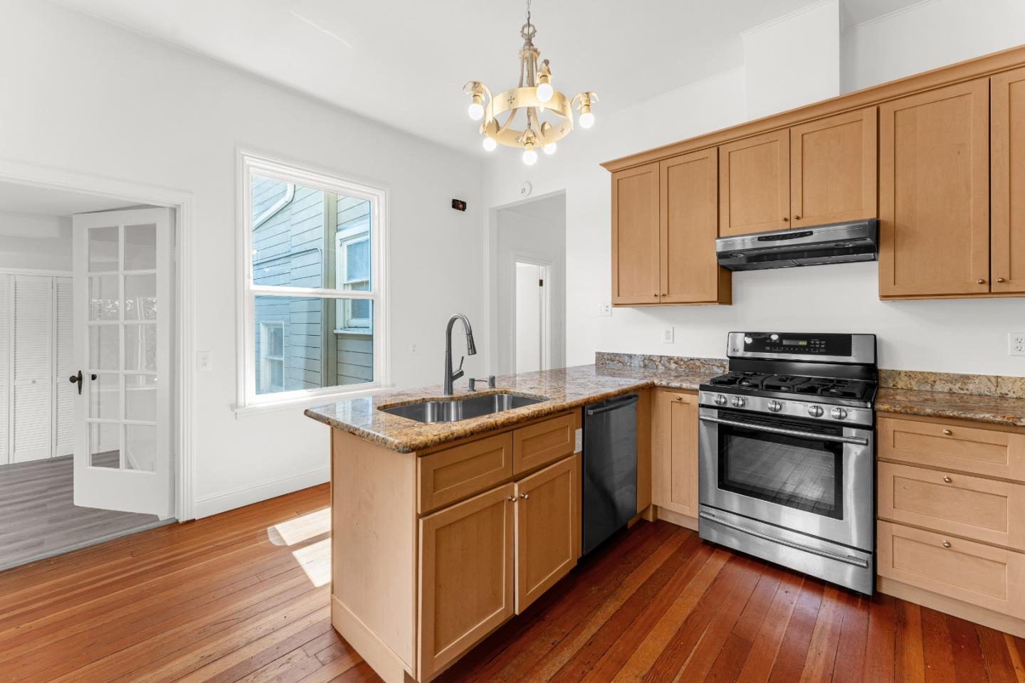 Detail Gallery Image 19 of 31 For 126 N Ellsworth Ave, San Mateo,  CA 94401 - – Beds | – Baths