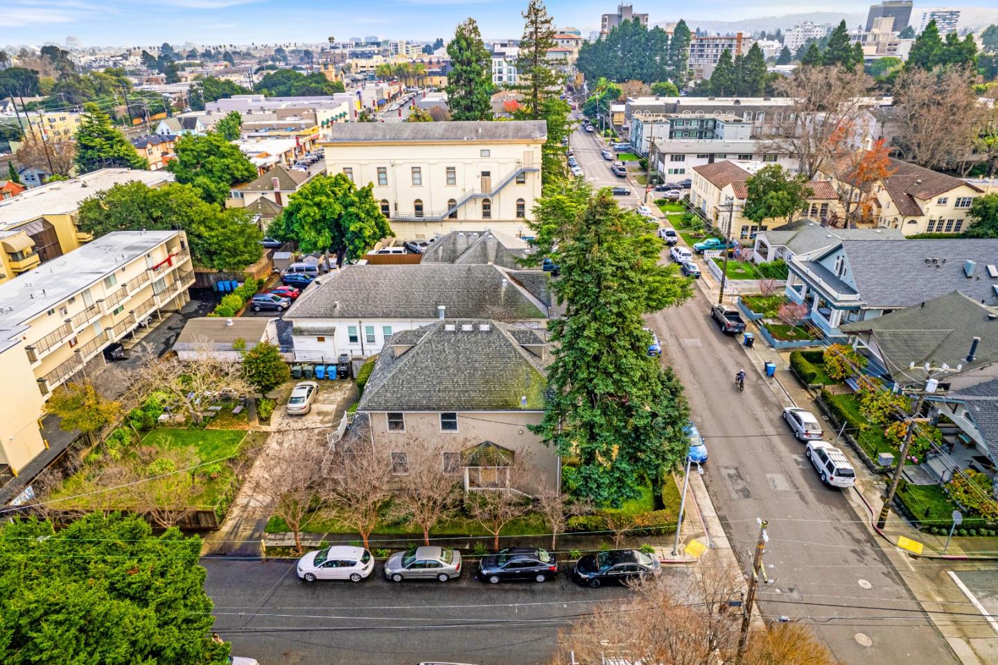 Detail Gallery Image 3 of 31 For 126 N Ellsworth Ave, San Mateo,  CA 94401 - – Beds | – Baths