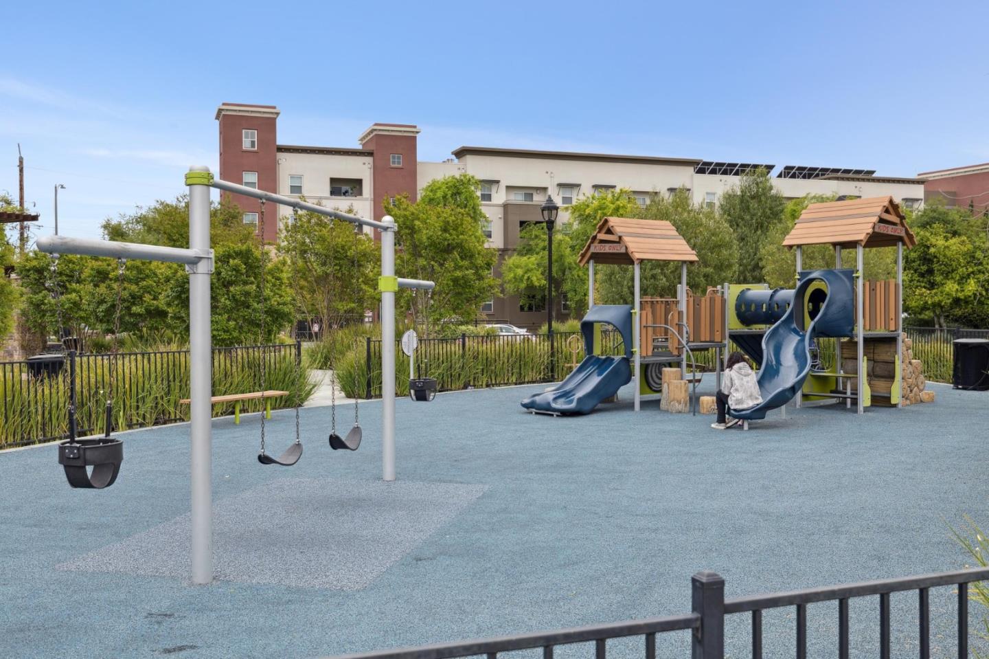 Detail Gallery Image 37 of 46 For 2729 Ginoso Ct #2,  San Jose,  CA 95111 - 2 Beds | 2/1 Baths