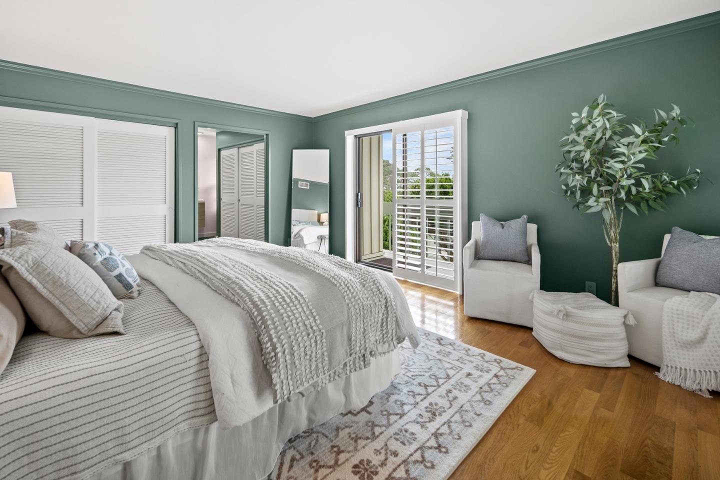 Detail Gallery Image 24 of 43 For 95 High Meadow Ln, Carmel,  CA 93923 - 2 Beds | 2/1 Baths