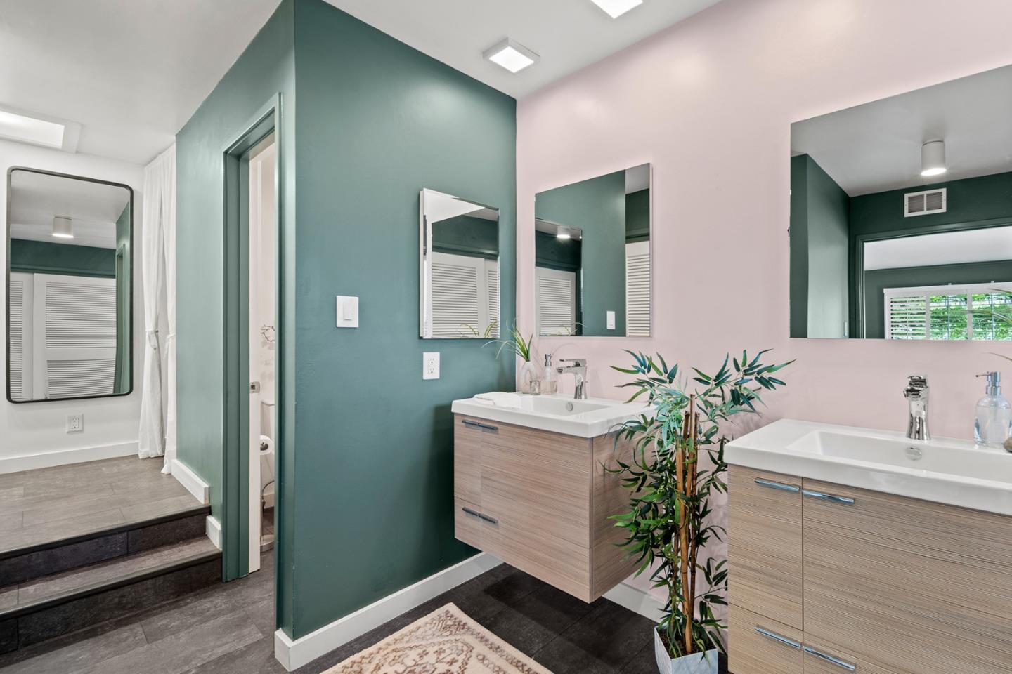 Detail Gallery Image 29 of 43 For 95 High Meadow Ln, Carmel,  CA 93923 - 2 Beds | 2/1 Baths
