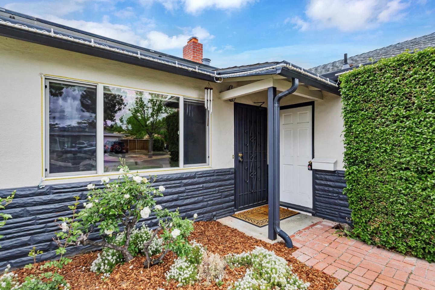 Detail Gallery Image 2 of 34 For 1791 Valla Dr, San Jose,  CA 95124 - 3 Beds | 2 Baths