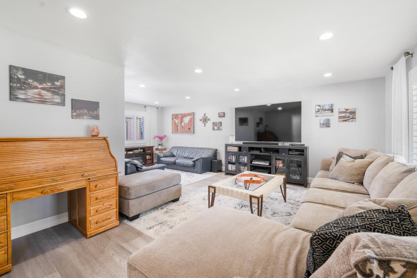 Detail Gallery Image 7 of 45 For 460 La Crosse Dr, Morgan Hill,  CA 95037 - 4 Beds | 2/1 Baths