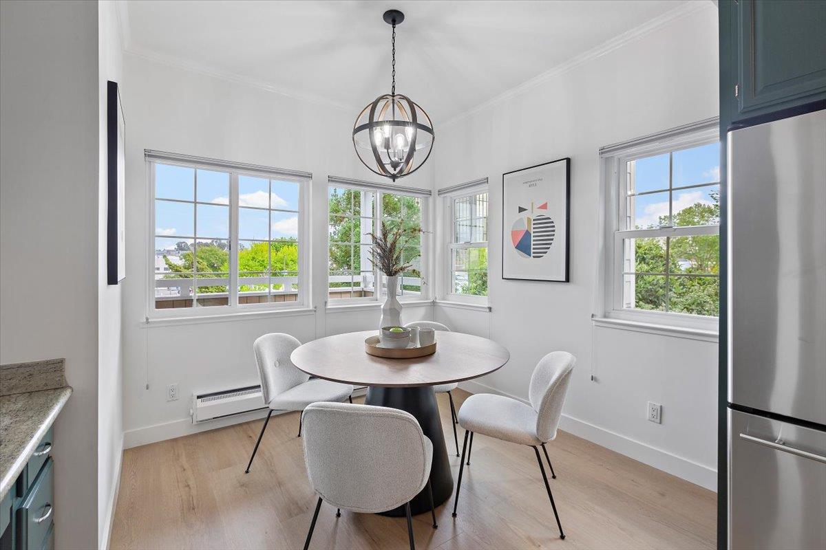 Detail Gallery Image 20 of 34 For 1233 Bellevue Ave #8,  Burlingame,  CA 94010 - 2 Beds | 2/1 Baths