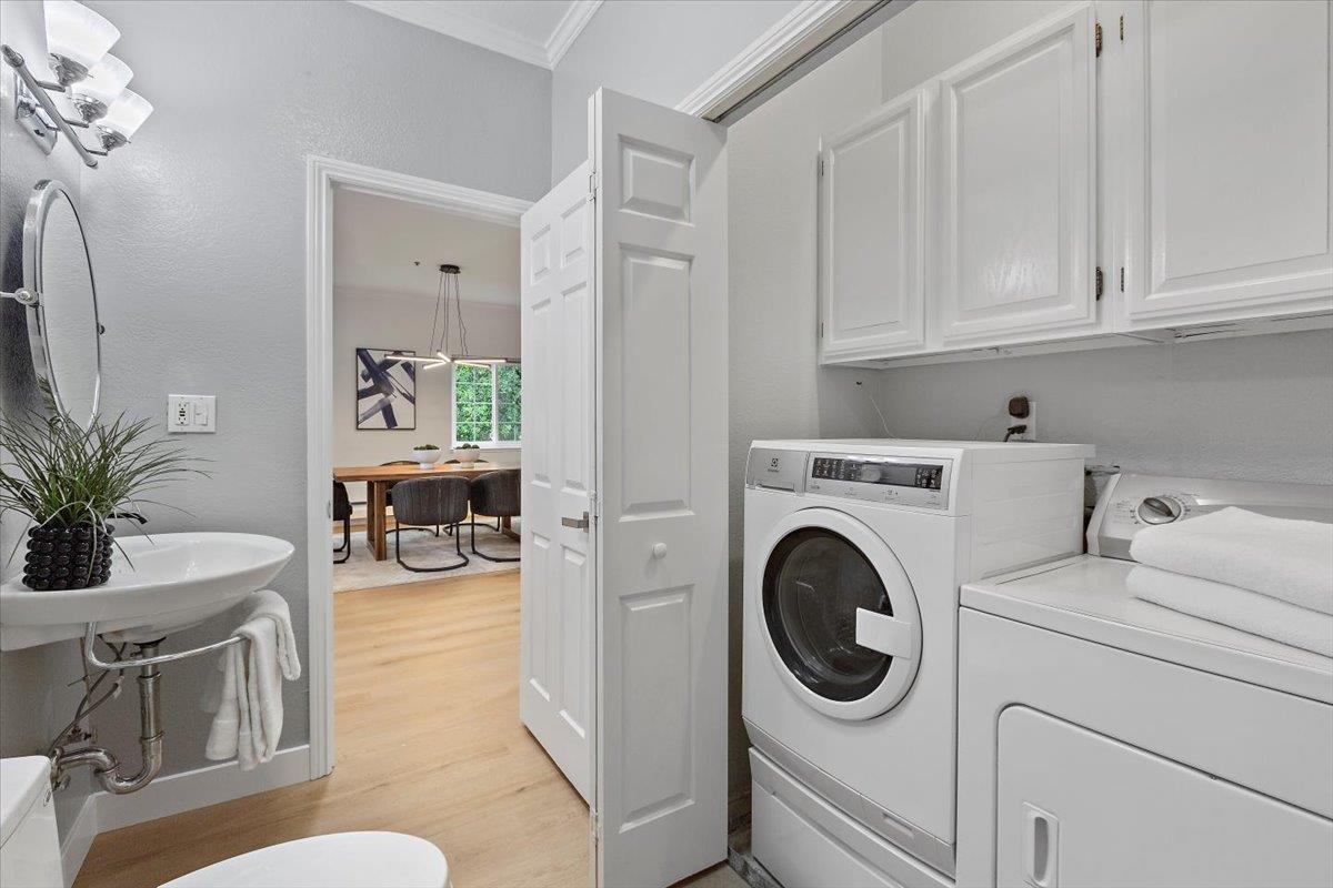 Detail Gallery Image 25 of 34 For 1233 Bellevue Ave #8,  Burlingame,  CA 94010 - 2 Beds | 2/1 Baths