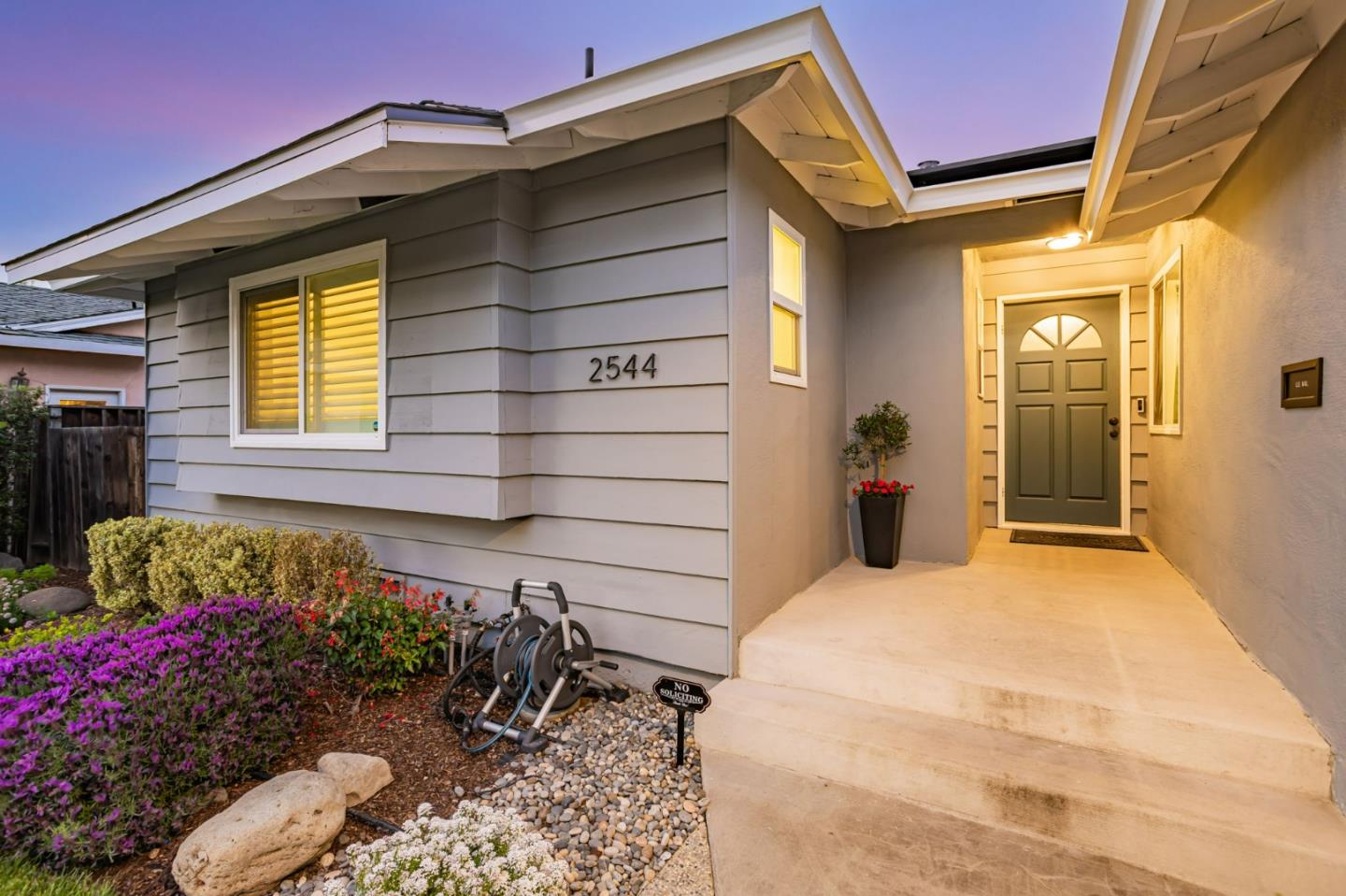 Detail Gallery Image 75 of 83 For 2544 New Jersey Ave, San Jose,  CA 95124 - 4 Beds | 2 Baths