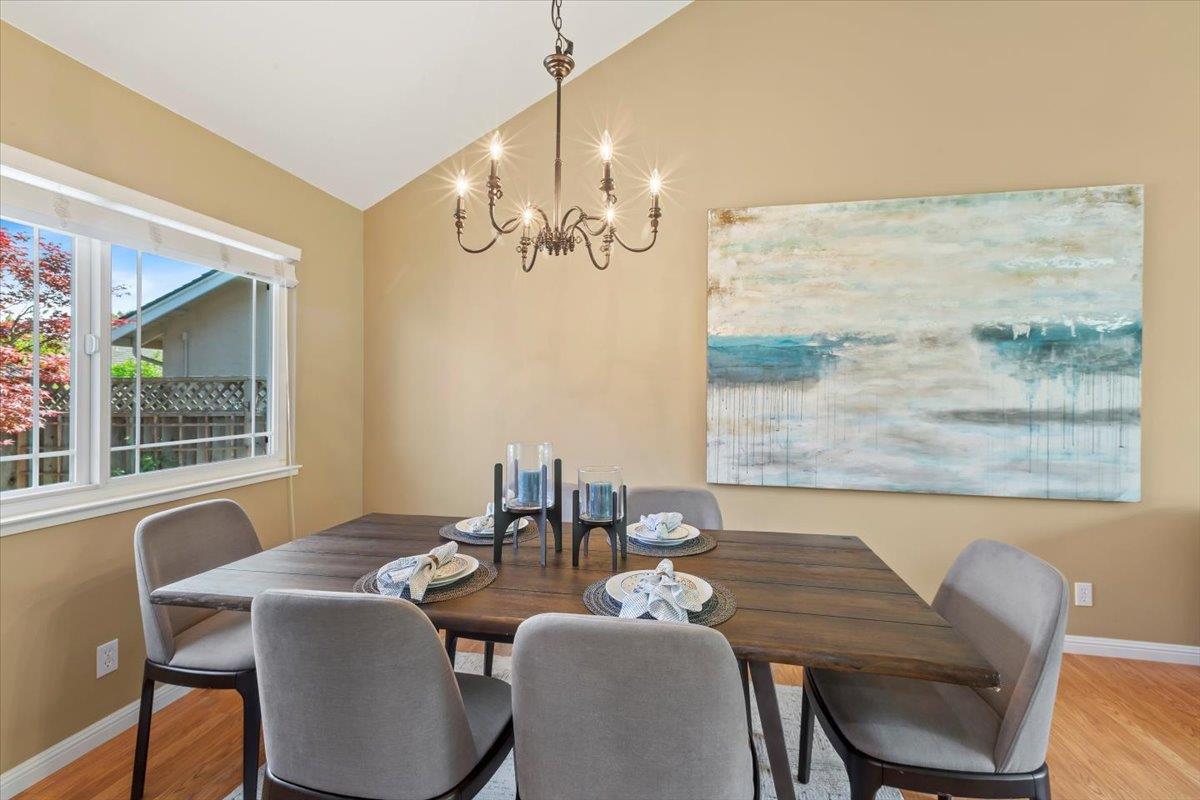 Detail Gallery Image 15 of 77 For 3768 Wellington Sq, San Jose,  CA 95136 - 4 Beds | 2/1 Baths